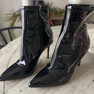 Jessica Simpson NEVER WARN boots